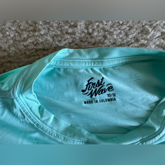 First Wave | BOYS Swim Set ~ 10/12 - Picture 4 of 4